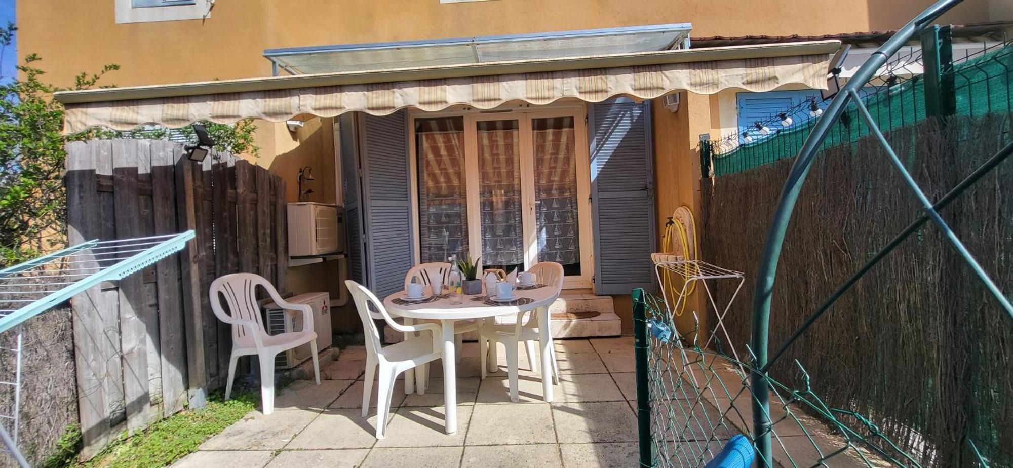 Mazet Climatise Rdj Plages Parking Wifi Gratuit La Londe-les-Maures Exterior foto
